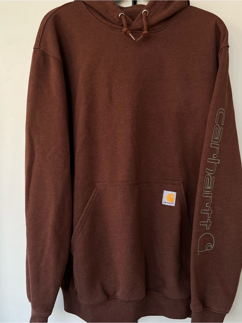 Carhartt Men’s Loose Fit Mid Weight Logo Pullover Hoodie Brown